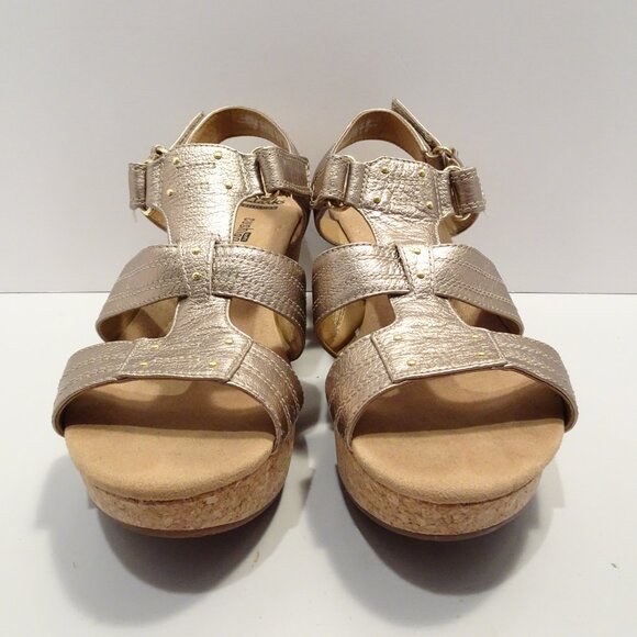 Clarks Wedge Sandals Gold Metallic Leather Size 7.5 Beach Cruise - Picture 2 of 6